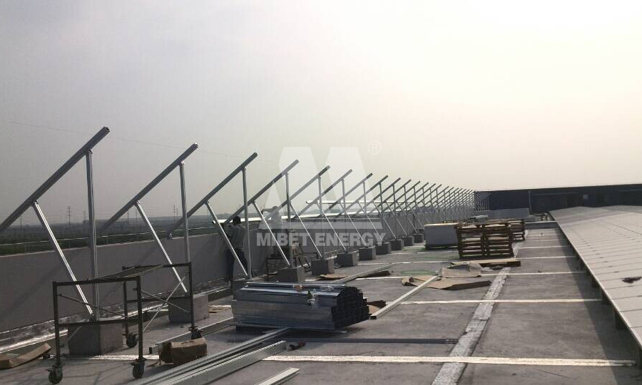 solar panel roof mounting