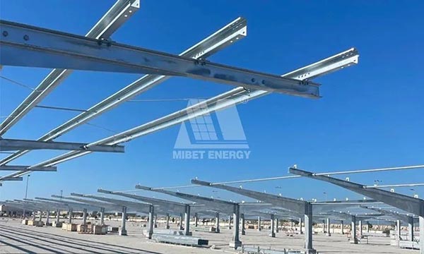 مشروع مرآب الطاقة الشمسية بقدرة 1.8 ميجاوات في ميبيت-1